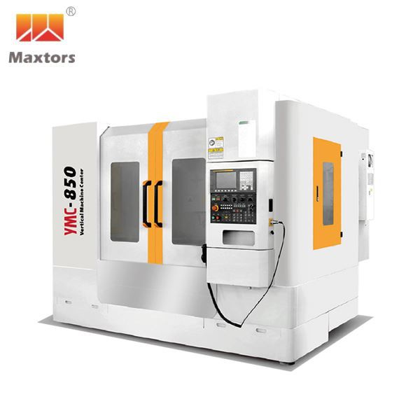 Centre de mecanitzat de 4 eixos